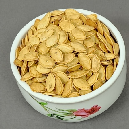 تخمه کدو دو آتیشه درجه یک